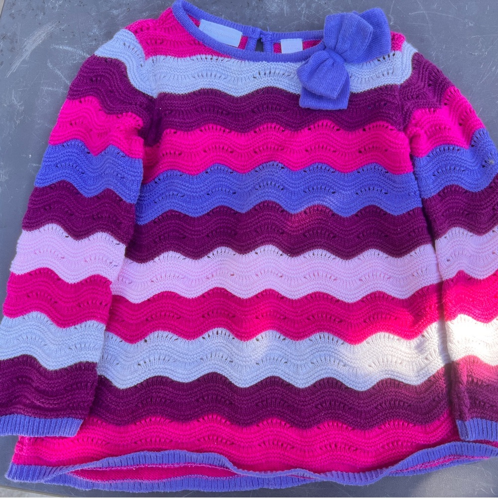 Beautiful colored dress / shirt however you want to wear it ❤️